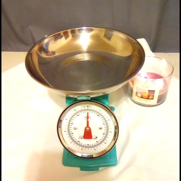 Other - Pioneer woman food Scale